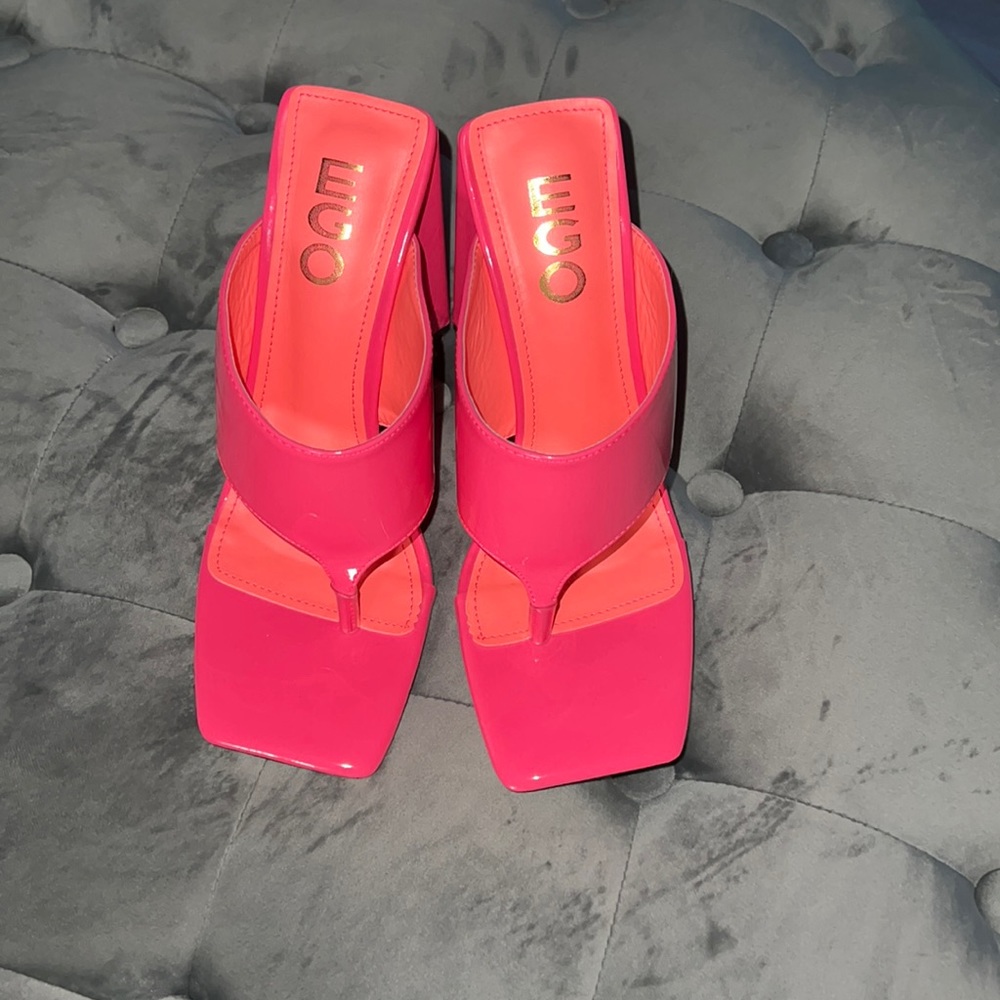 Pink heels